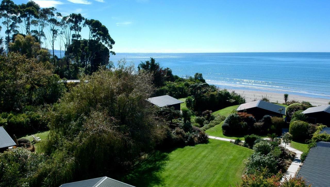 Adrift In Golden Bay- Absolute Beachfront Villas (Adults Only) Collingwood Extérieur photo